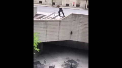 SKATEBOARDING - INSANE SKATERS