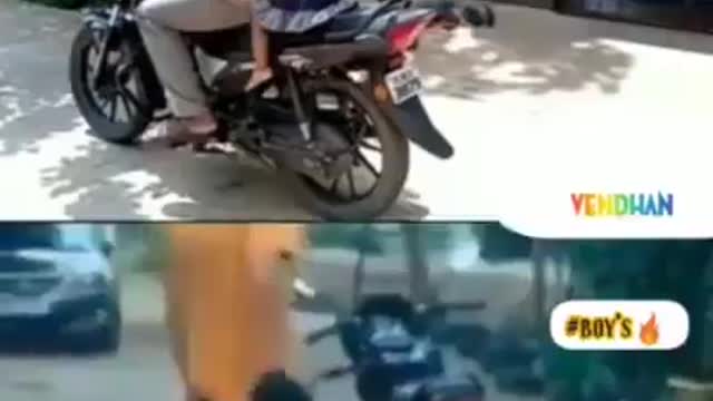 Girls vs boys motorcycle funny moments 😂