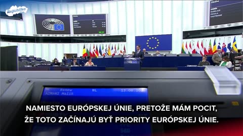 Leyenová dostala pořádnou "nakládačku" v Evropském parlamentu od Mislava Kolakušiče