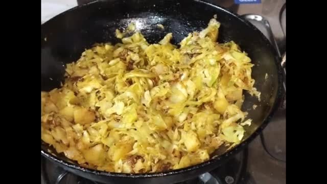 Aloo Patta Gobhi Ki Sabji