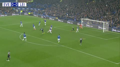 PREMIER LEAGUE HIGHLIGHTS_ EVERTON 0-2 LEICESTER CITY