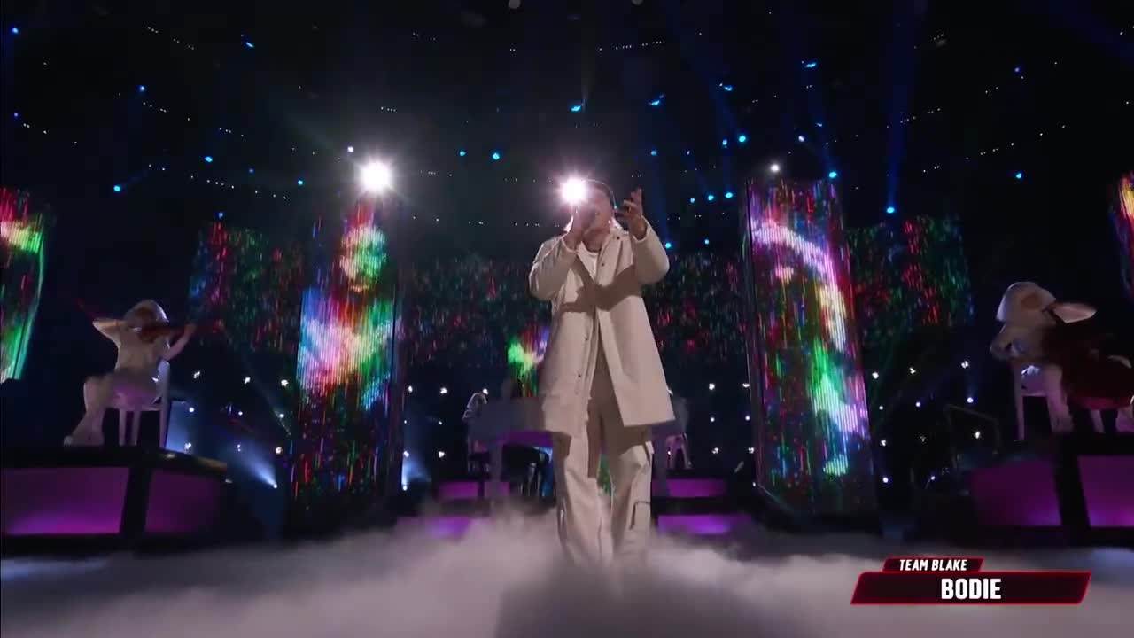 Bodie Performs JVKE's 'golden hour' - NBC's The Voice Top 10 2022