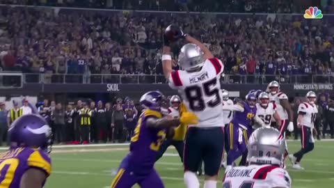 Mac Jones DIME sets up controversial Hunter Henry no-catch