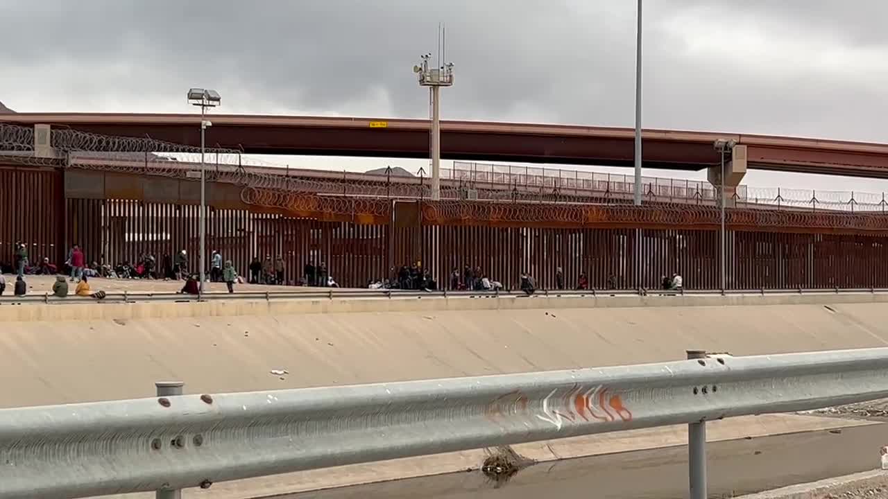 Live - US Mexico Border - DHS - CBP - Welcoming Illegals