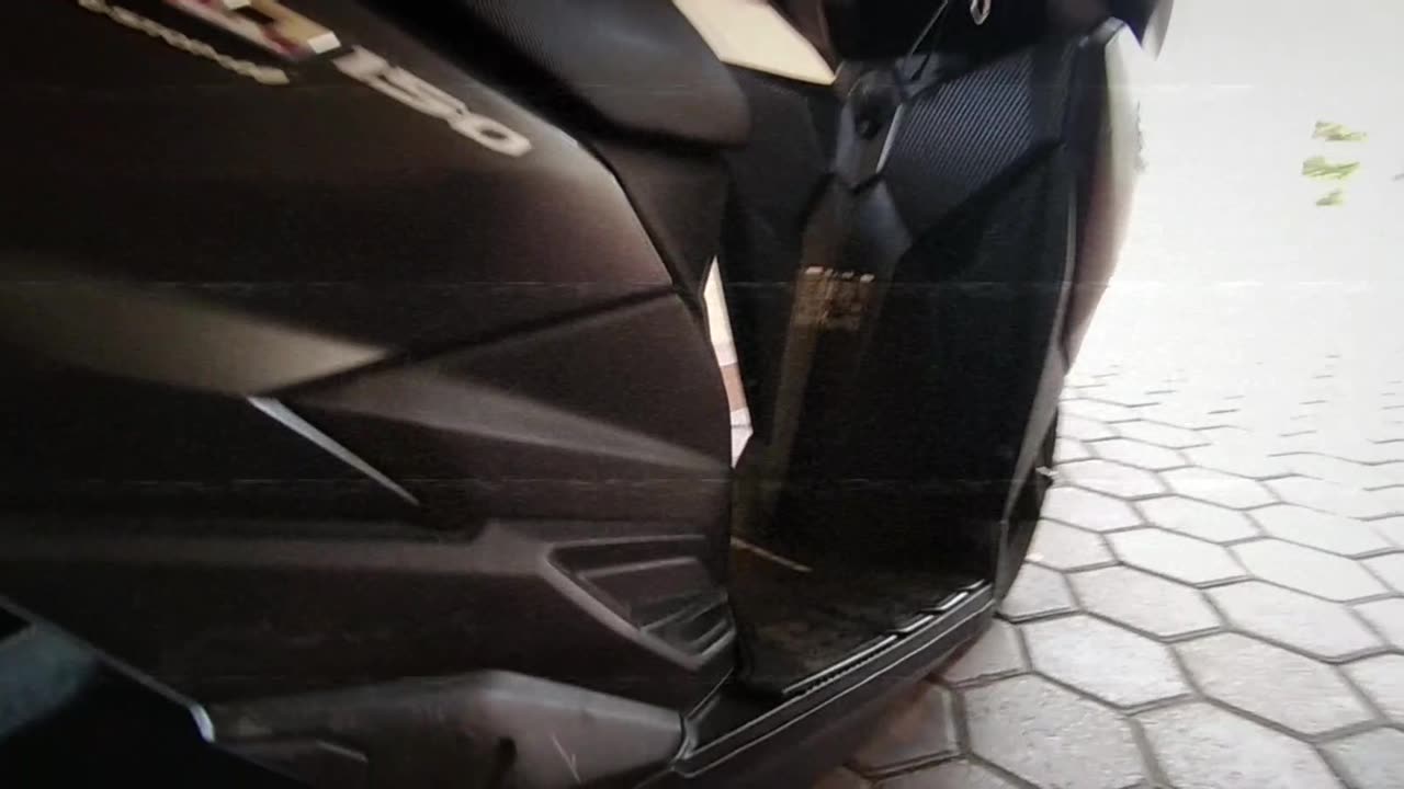 VARIO CANTIK