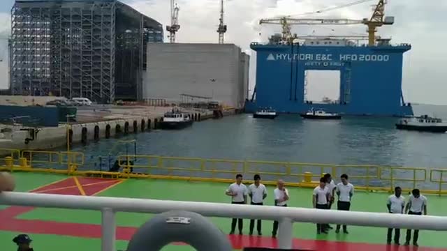 VVIP PM Lee Hsien Loong witailing with Penguin Vessel_Cut