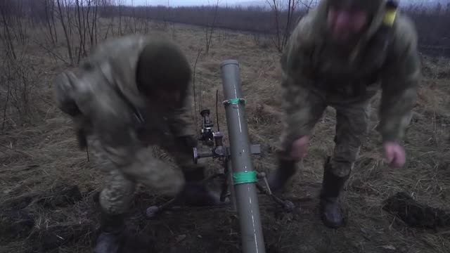 Ukrainian Border Guards Destroy Russian Soldiers And Promise To Send Them Home For Xmas