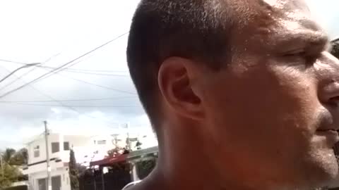 HOW TO BE A SUPERMODEL.