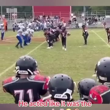 What do ya think about this trick play? LOL!! #RUMBLETAKEOVER #RUMBLE #SPORTS