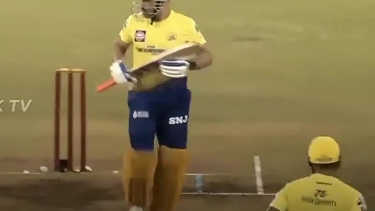 Ms dhoni video