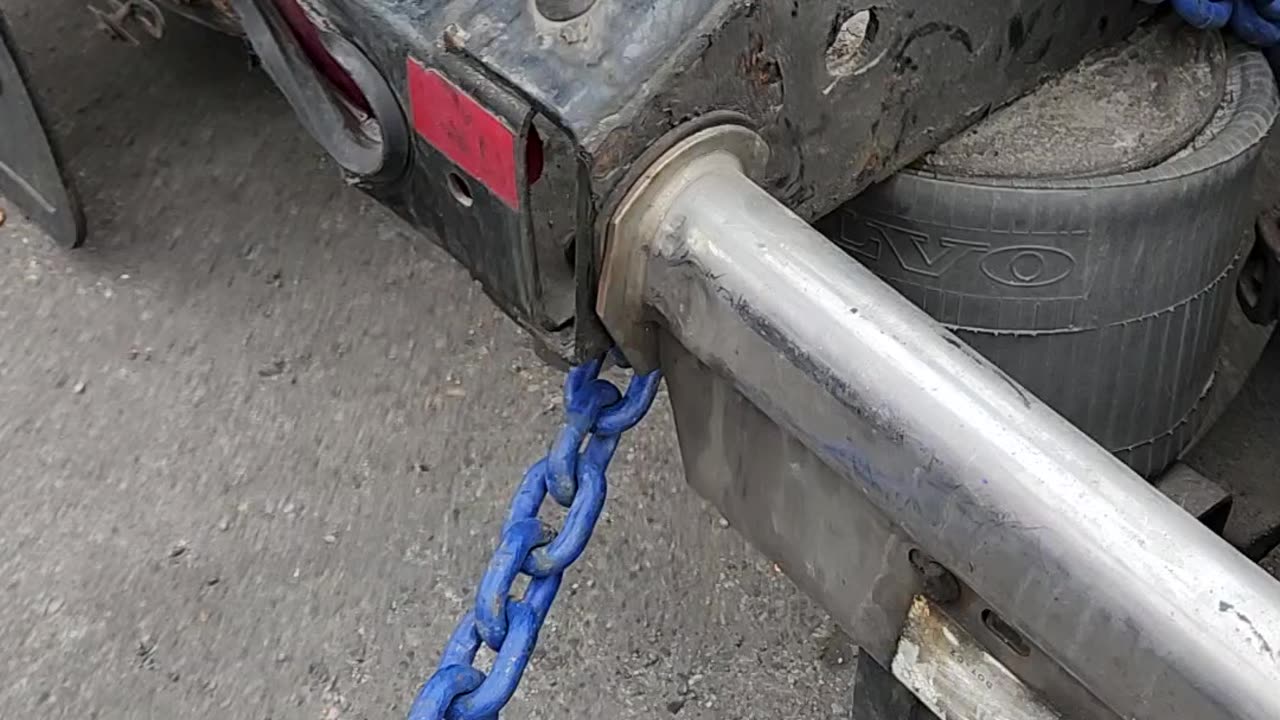 Towing hook suggestion