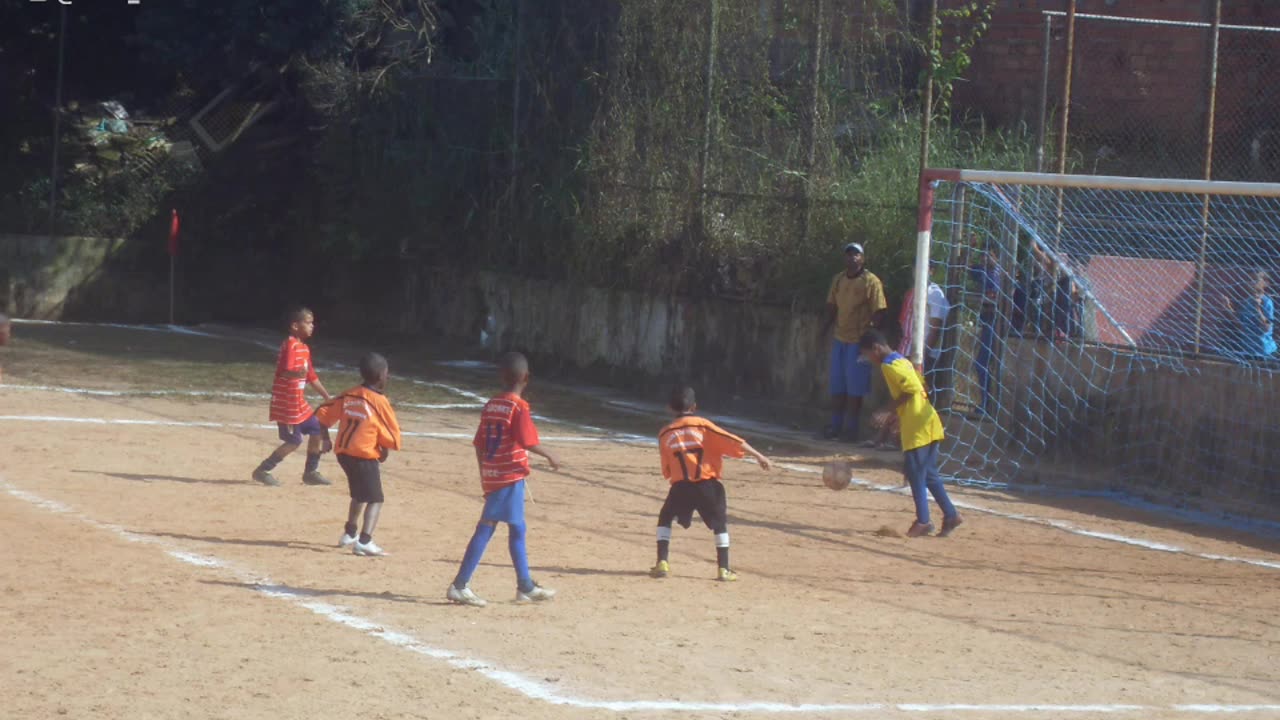 O campo de futebol 2