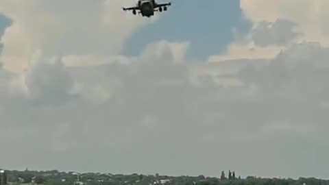 Crews of Mi-8, Ka-52 and Mi-28 helicopters of the Russian Air Force greet vacationers.