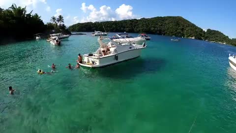 Já conhece esse paraíso chamado Lagoa Azul - Ilha Grande em Angra dos Reis Venha com