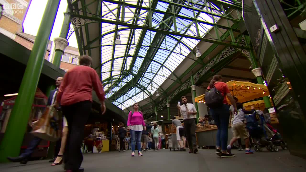 London’s rubbish problem Plastic bottles – BBC London News