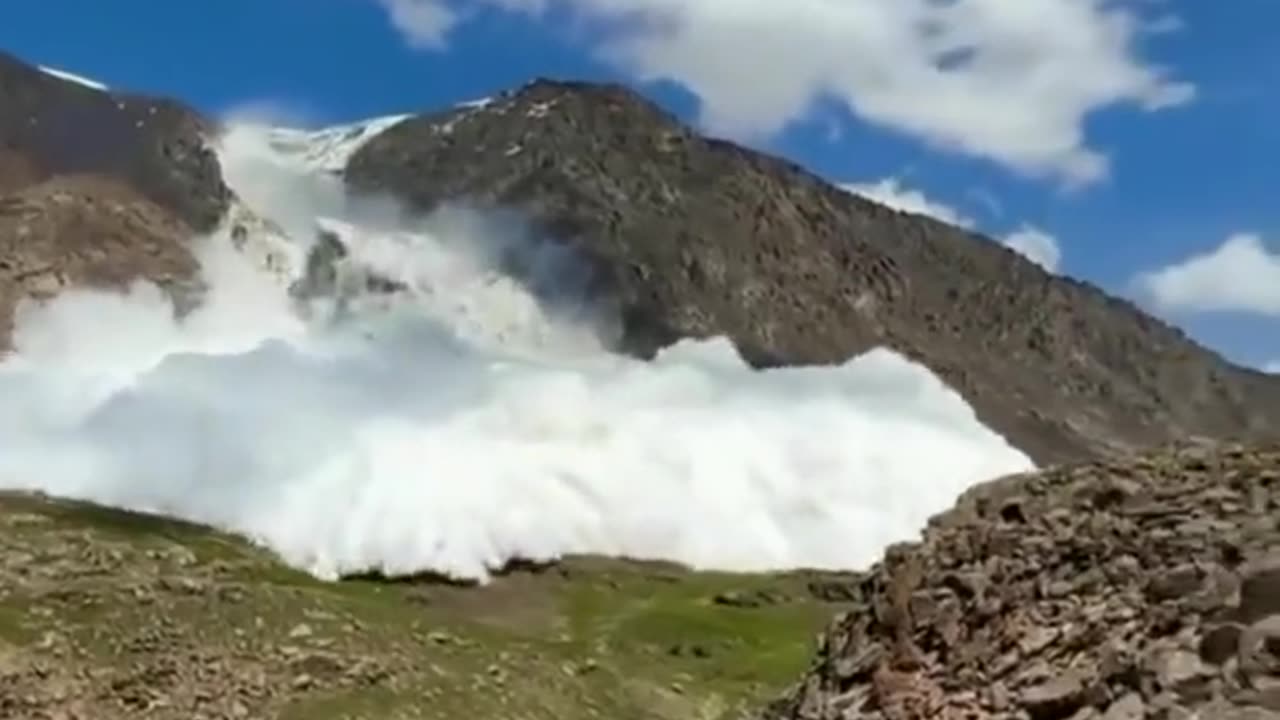 Glacier outburst flood....