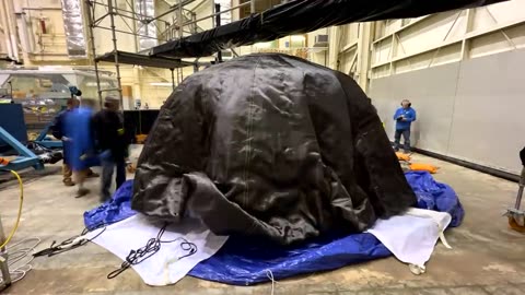 how do spacecraft slow down
