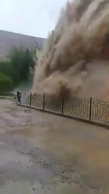 SUV #football #film #motivation #news #memes #sports #love #worldcup #soccer #hailstorm