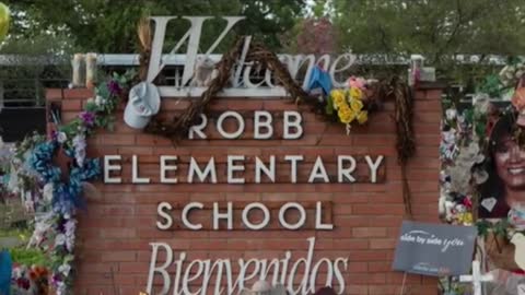 One of the first Texas soldiers who arrived at Rob Elementary School on May 24