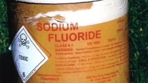 Drinking Flouride Calcifies The Pineal Gland