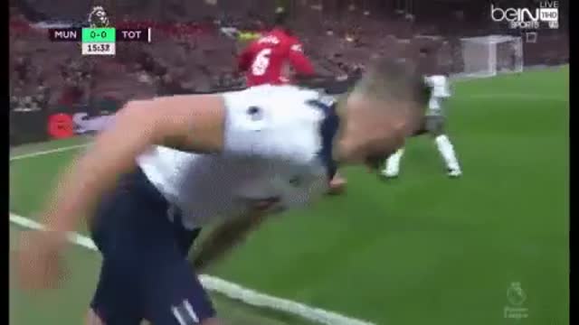 Paul Pogba sending Alderweireld back to Belgium