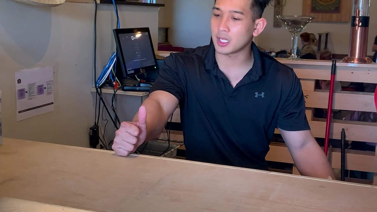 Waiter