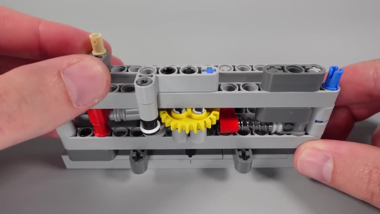 Building a Lego Disc Shooting Tank