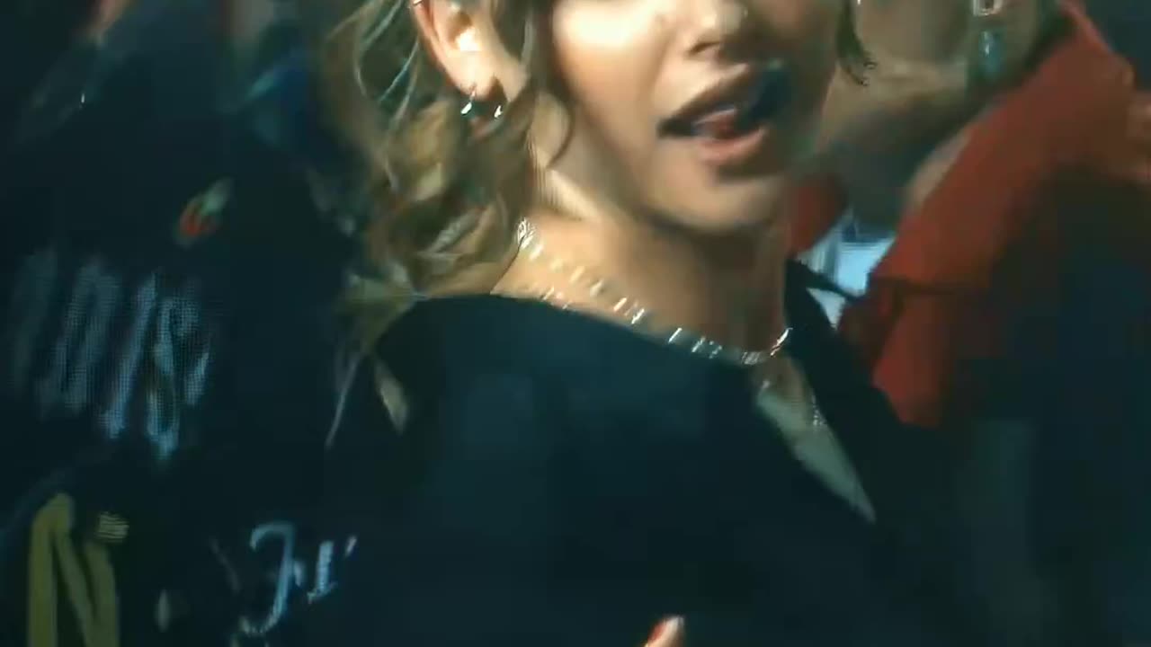 'Culpa Mía'-'My Fault' on Prime Video 'Culpa Mía'-'My Fault' by Mercedes Ronthis scene