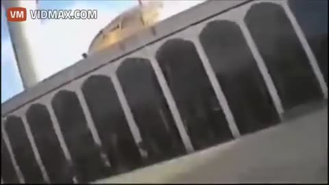 BEHIND THE SCENES In a Britishmosque