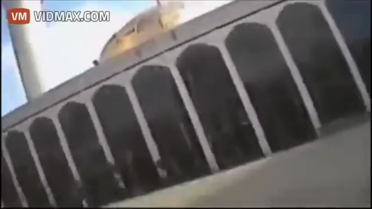 BEHIND THE SCENES In a Britishmosque