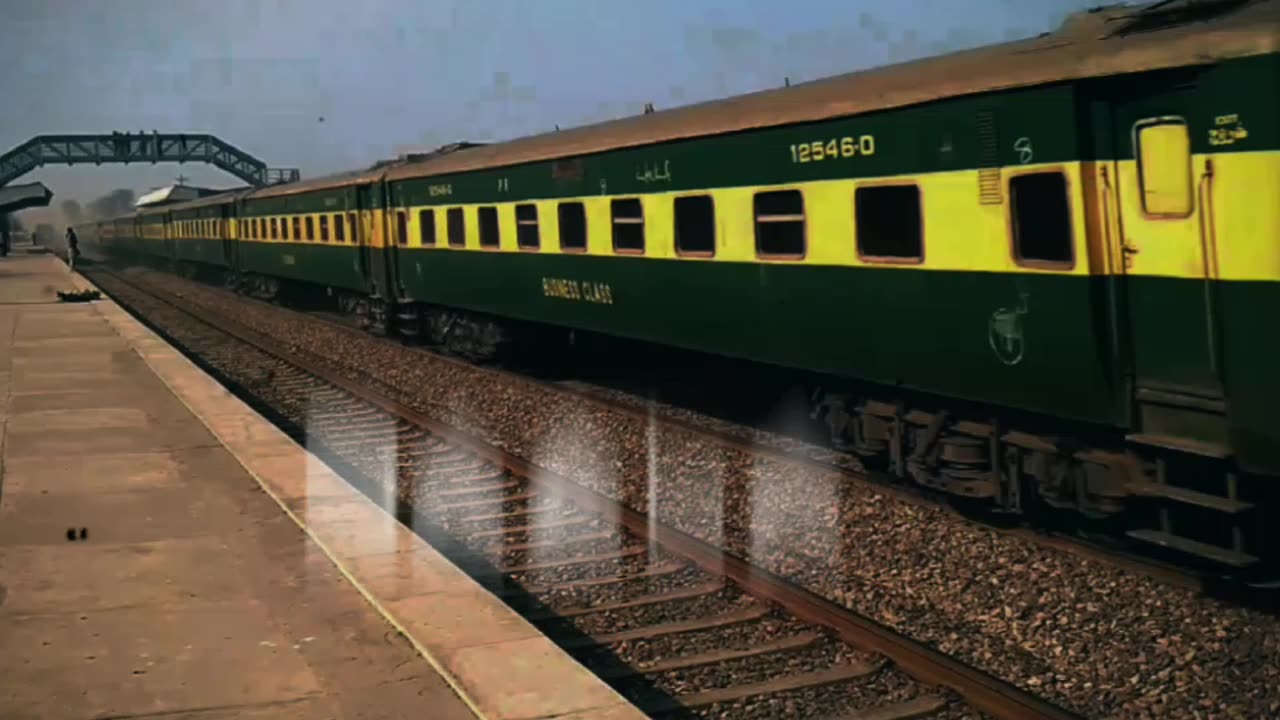 TikTok Viral Song Or Pakistan Railway Ki Beautiful Video