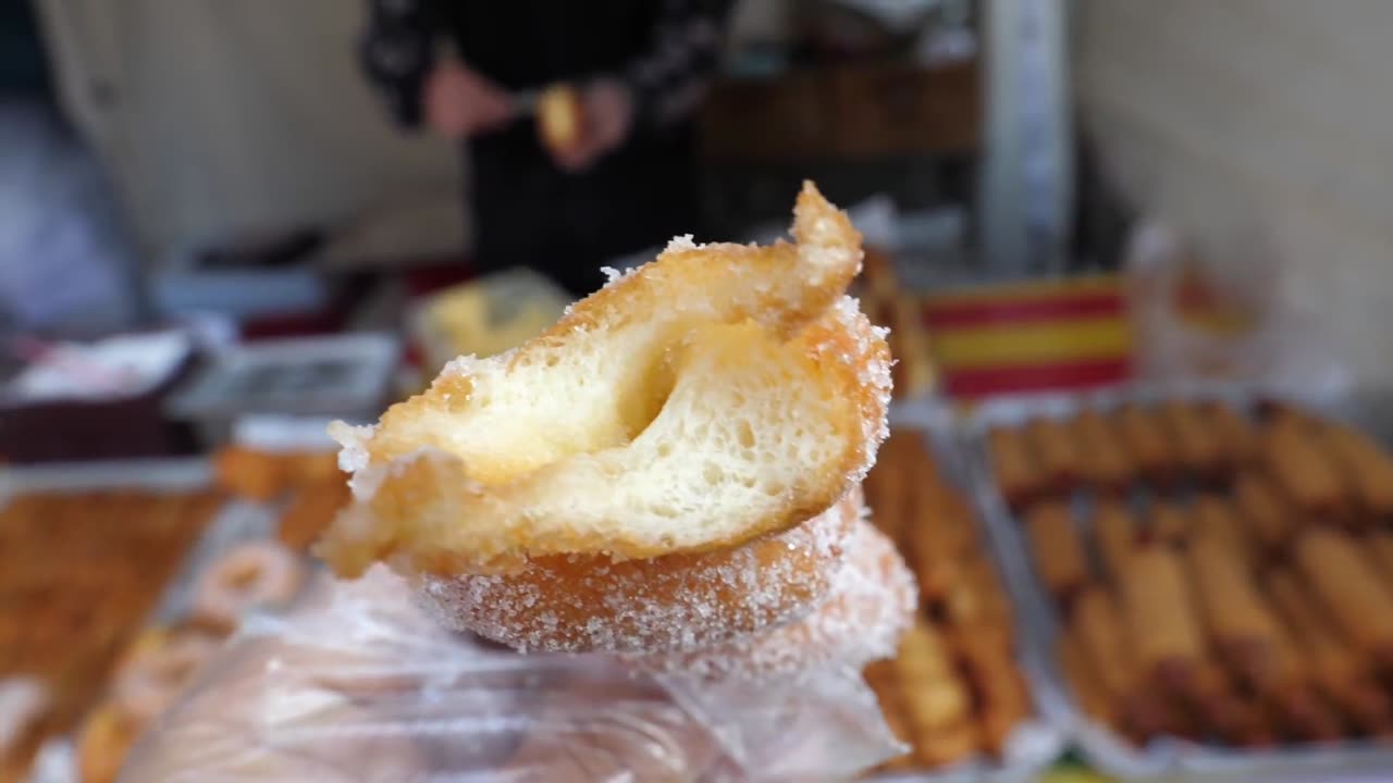 Amazing skill! Super Speed Donuts Master / Korean street food