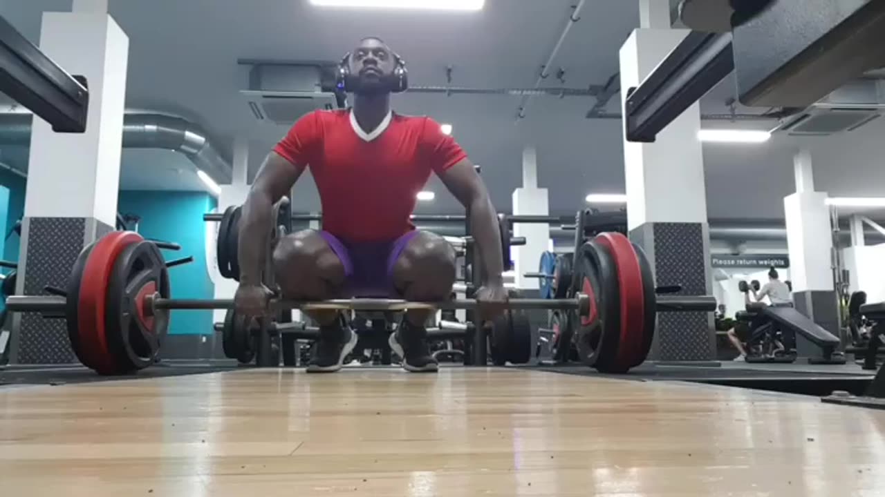 Deadlift beginning