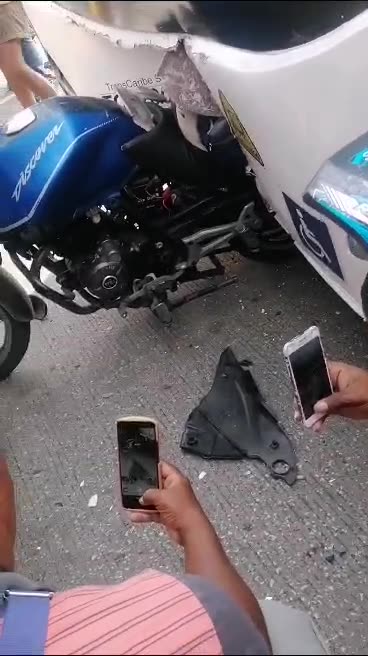 Accidente de tránsito en el Mercado de Bazurto