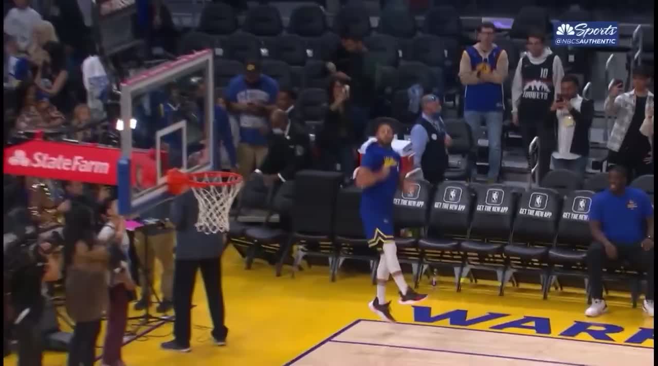 Steph Curry’s Warmup Routines Are A Must View‼️