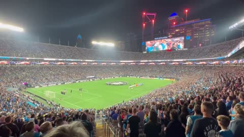 Mic Goes Out During National Anthem and the Reaction Was Amazing