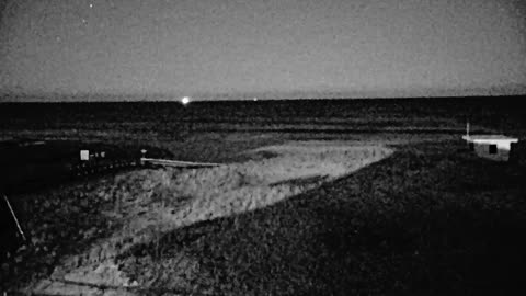 Orbs/Drones off the beach in New Jersey (Clip 2)