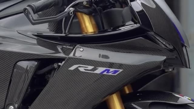 Pesona Yamaha R1m harga fantastis