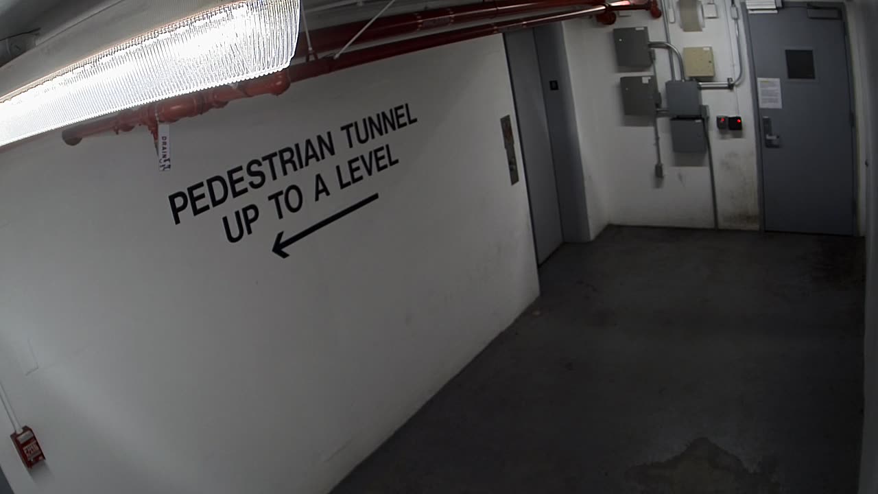 6014WHUGGCLobby_2021-01-06_07h17min10s640ms.mp4