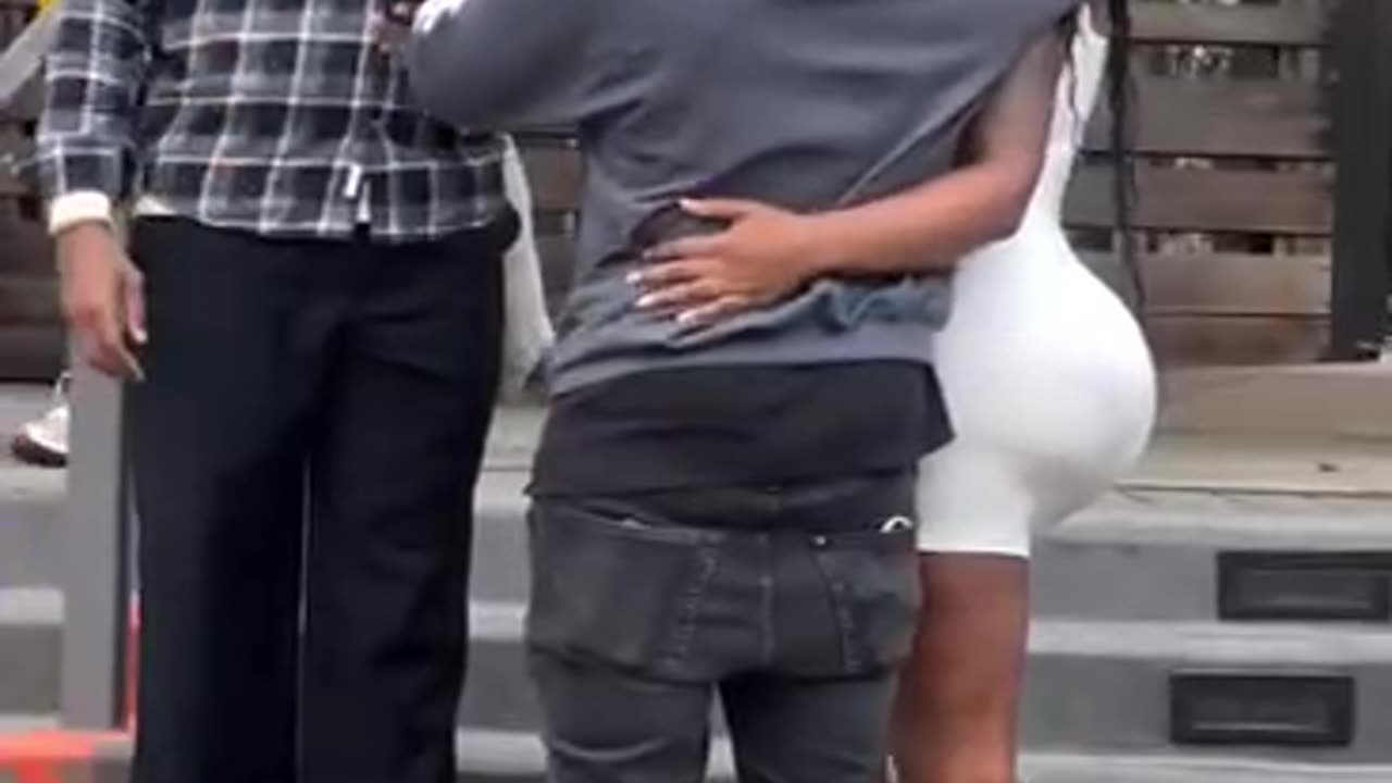 This guy is crazy. 🤣🤣