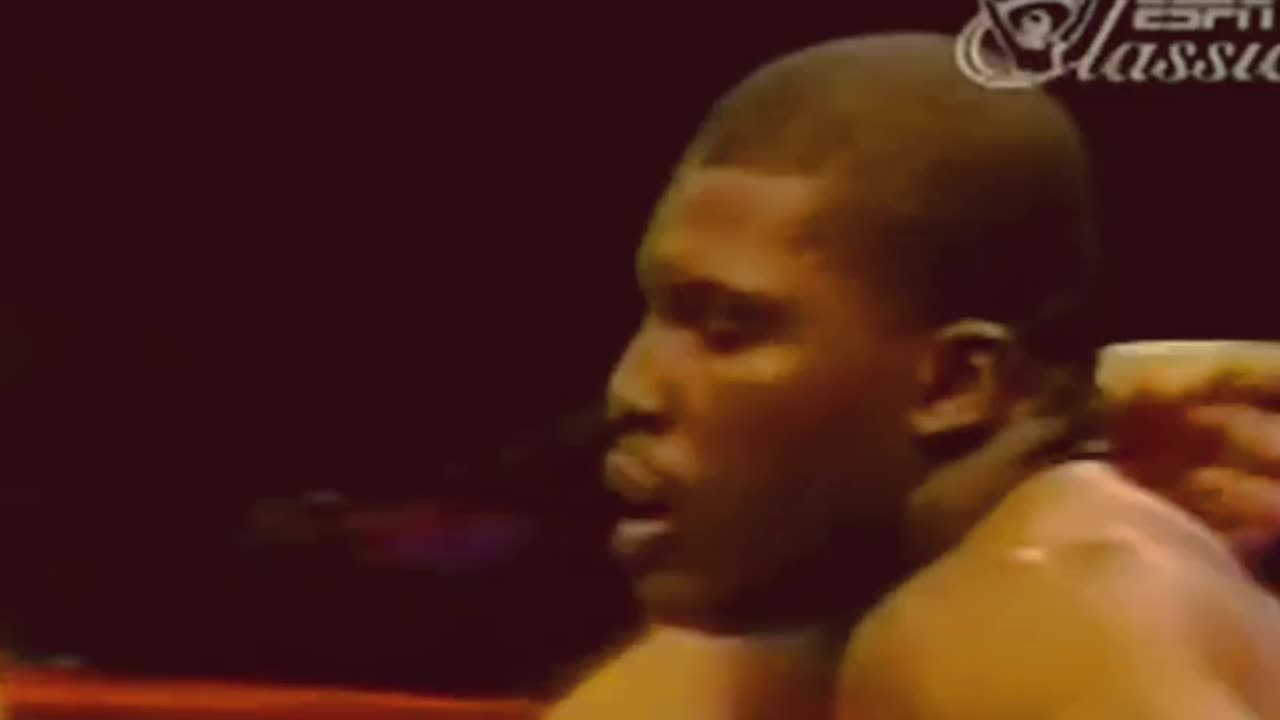 Mike tyson vs 18× punches