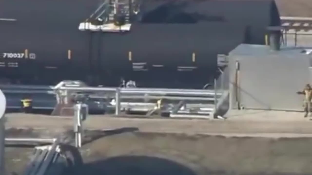 BREAKING: A fire breaks out at a chemical tank in Oklahoma leads to temporary evacuations