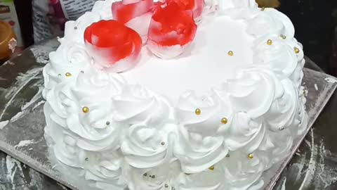 new cake vanilla strawberry simple design sudhir Bakery vlogs