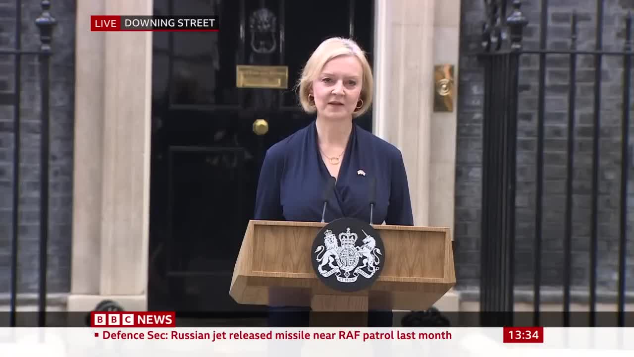 UK Prime Minister Liz Truss quits after 45 days in the role - BBC News