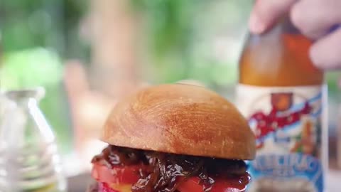 Brazilian-style hamburger