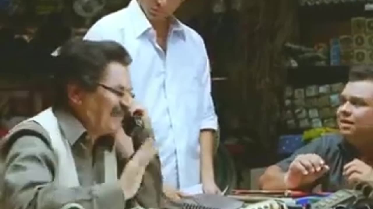 Asrani jabardast comedy video from khatta mittha
