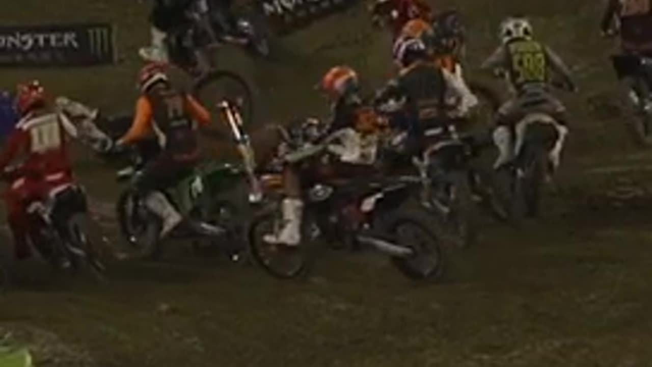 Crazy first turn pile up #supercross