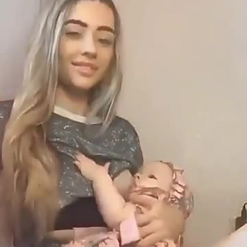 Breastfeeding moms Morning be like that | Moms Love