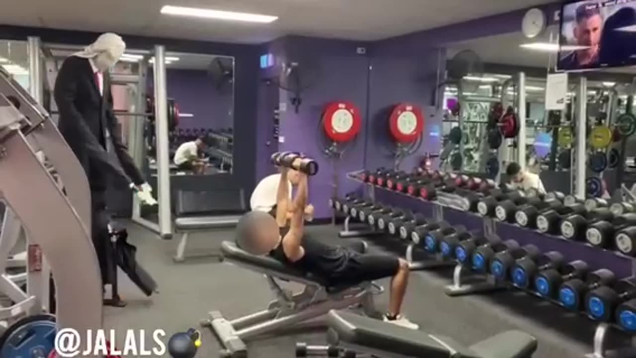 FUNNY VIDEO | MEME | PRANK - laugh out LOL ROFL