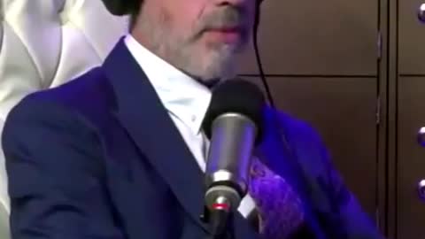 Jordan Peterson Praises Joe Rogan about his Remarkable SUCCESS!